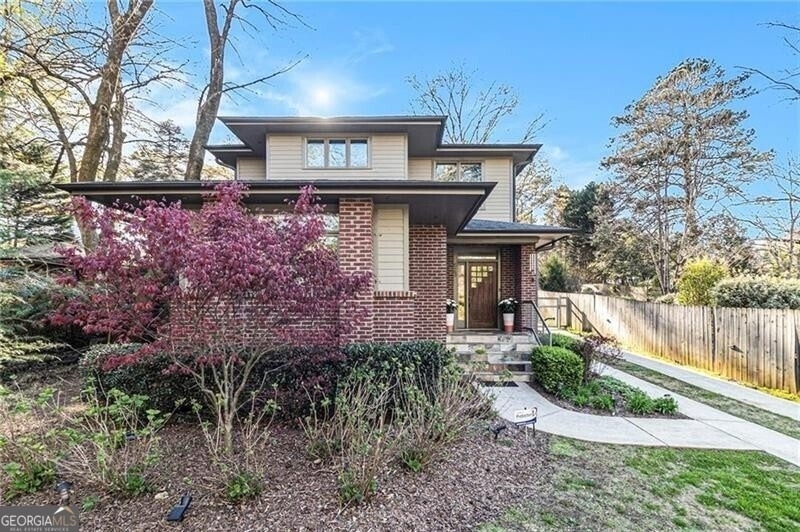 623 Ansley Street - Photo 2