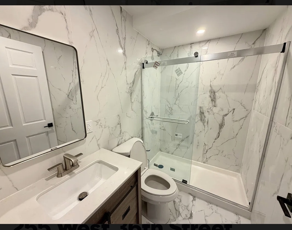 255 W 36th st - Photo 2