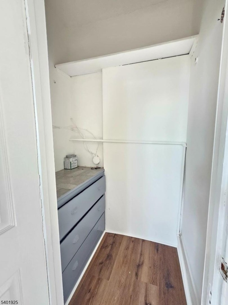 70 Jackson Ave - Photo 4