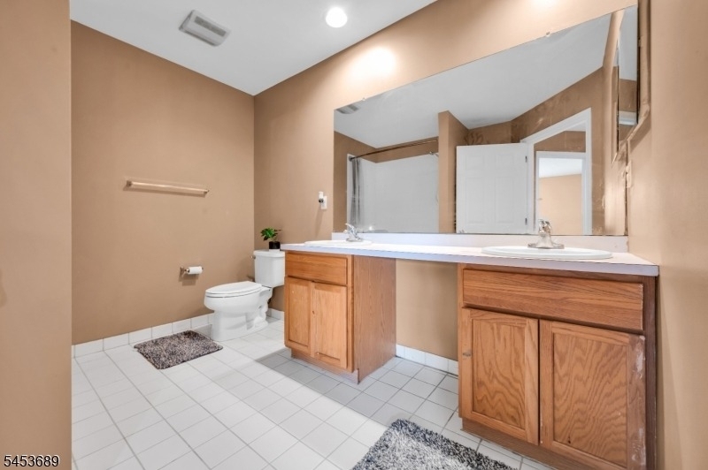 111 Cardigan Ct - Photo 16