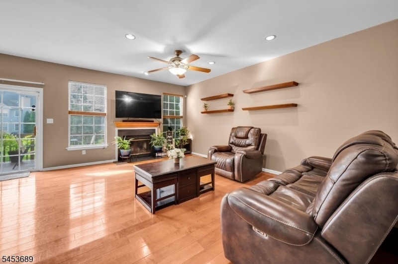 111 Cardigan Ct - Photo 5