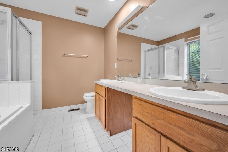 111 Cardigan Ct - Photo 18