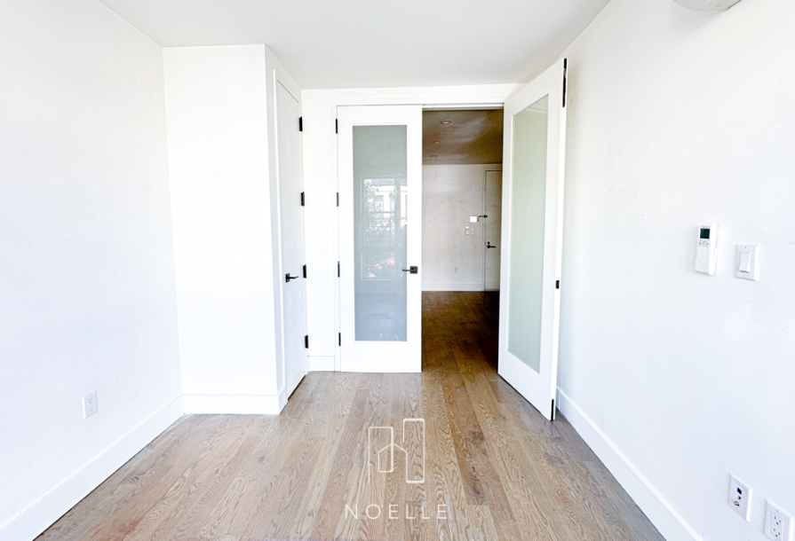 282 E 32nd St - Photo 3
