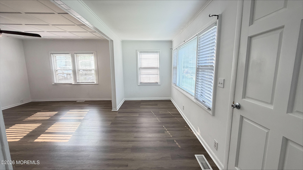 104 Burlington Avenue - Photo 7