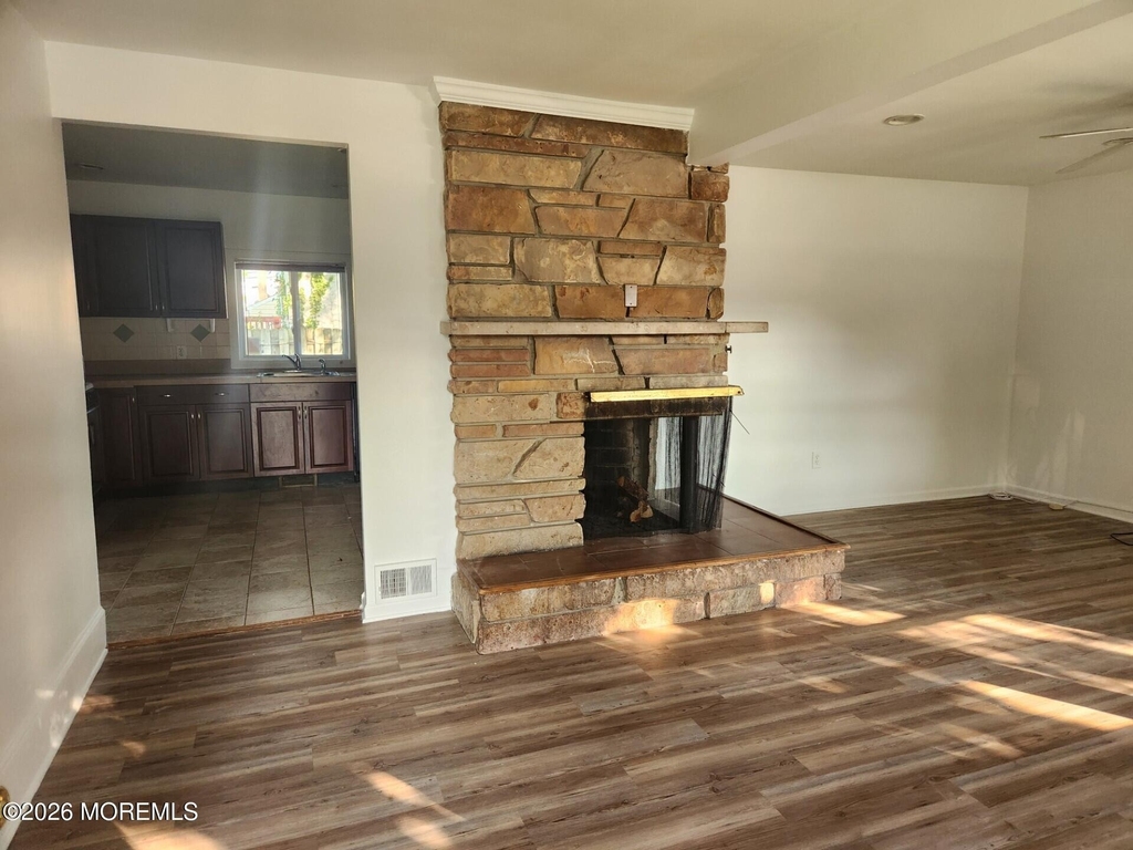 175 W Sylvania Avenue - Photo 1