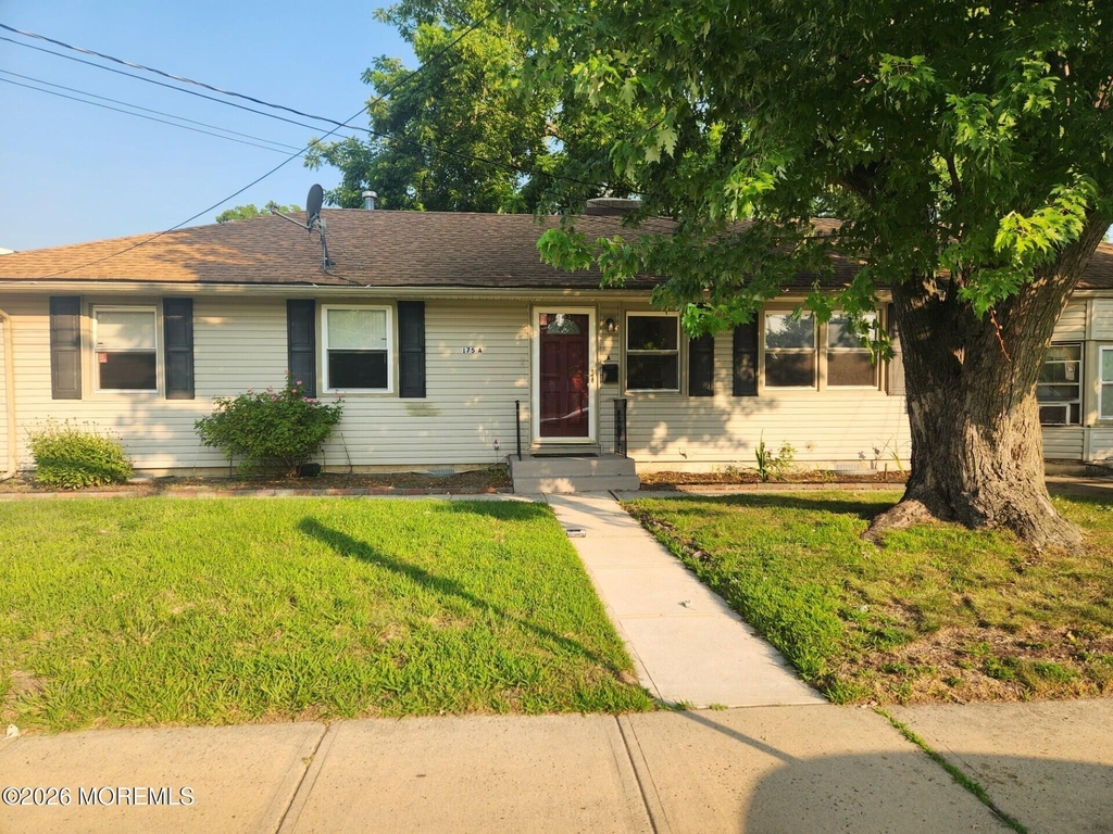 175 W Sylvania Avenue - Photo 0