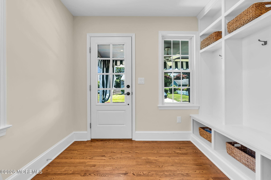 566 Prospect Avenue - Photo 3