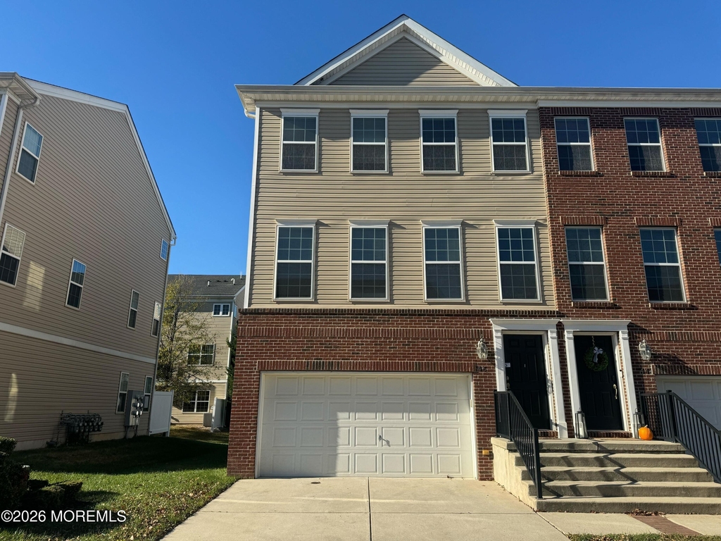 46 Creekside Way - Photo 0