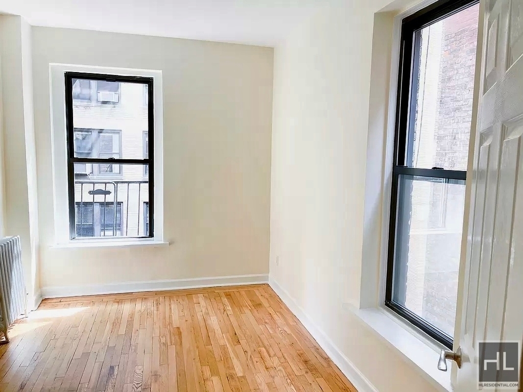 East 84th Street - Photo 2