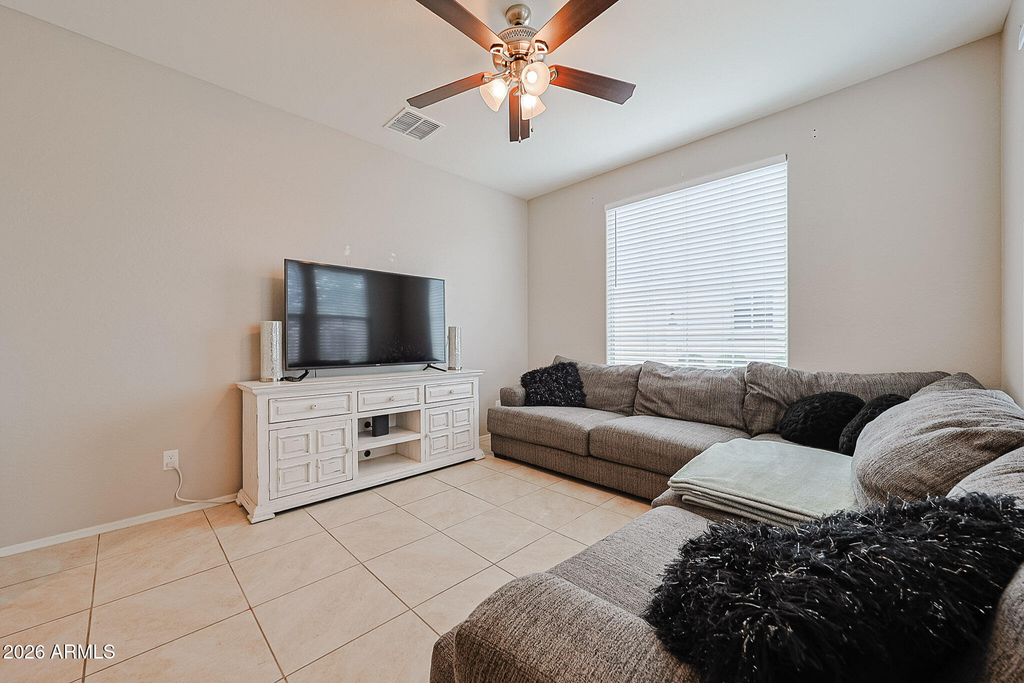 17717 W Mandalay Lane - Photo 4