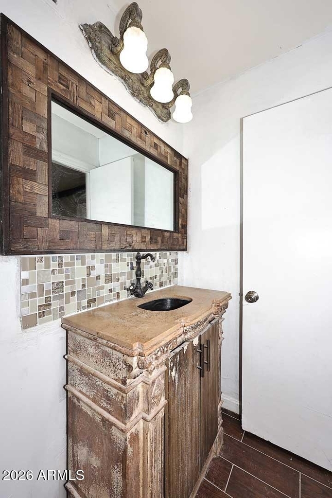 8806 N 30th Avenue - Photo 25