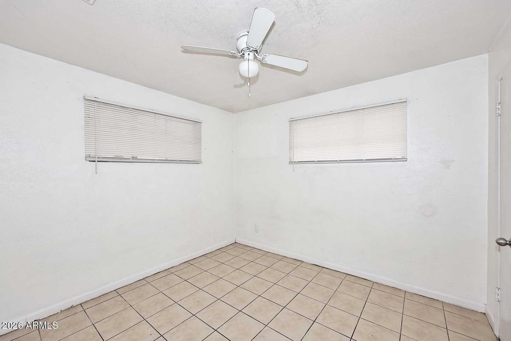 8806 N 30th Avenue - Photo 17