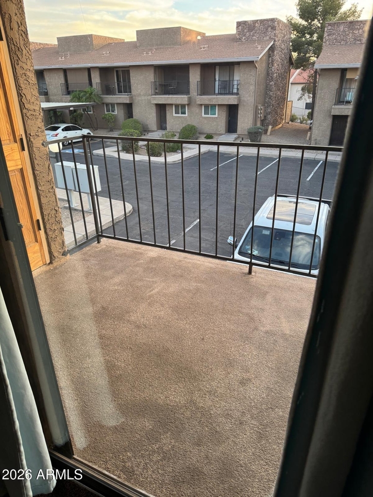 1545 E Sahuaro Drive - Photo 8