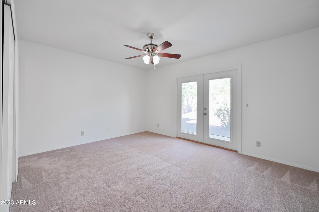 313 S Ocean Drive - Photo 14