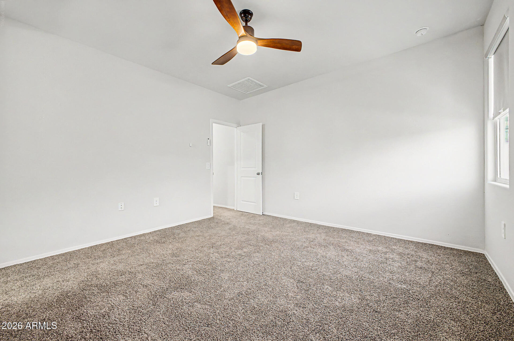 1302 W Raymond Avenue - Photo 15