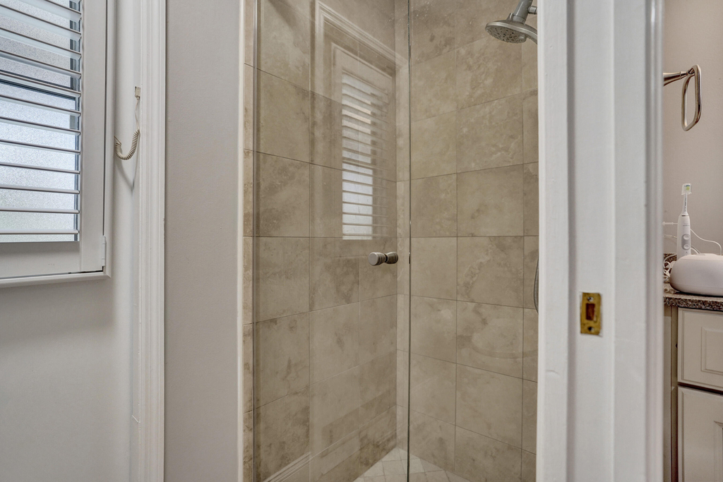 2281 Nw 36th Street - Photo 16