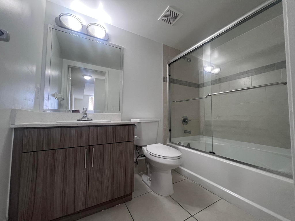 16900 N Bay Road - Photo 4