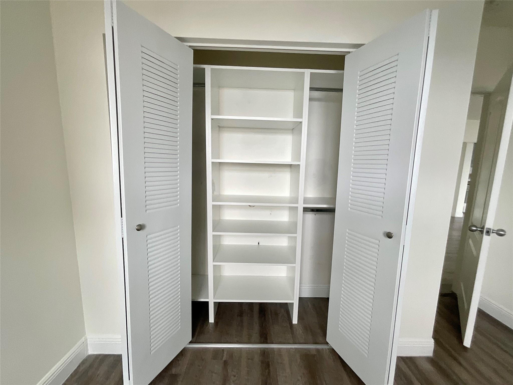 16900 N Bay Road - Photo 6