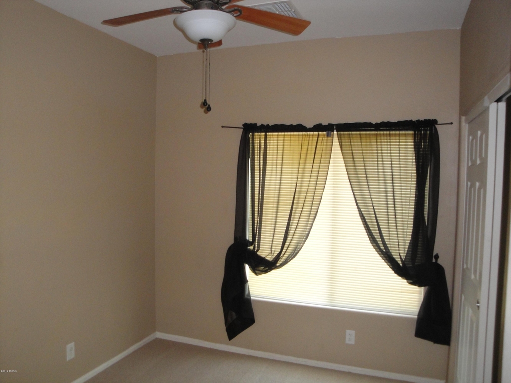 44457 W Knauss Drive - Photo 13