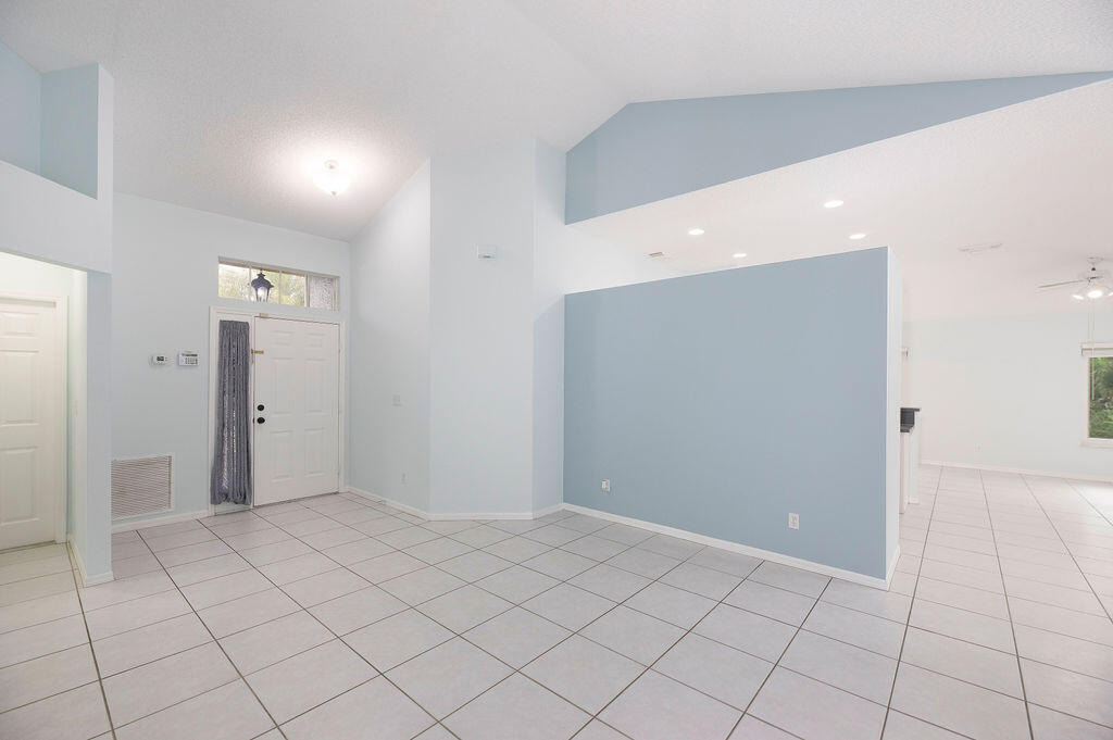2741 Sw Pierson Road - Photo 9