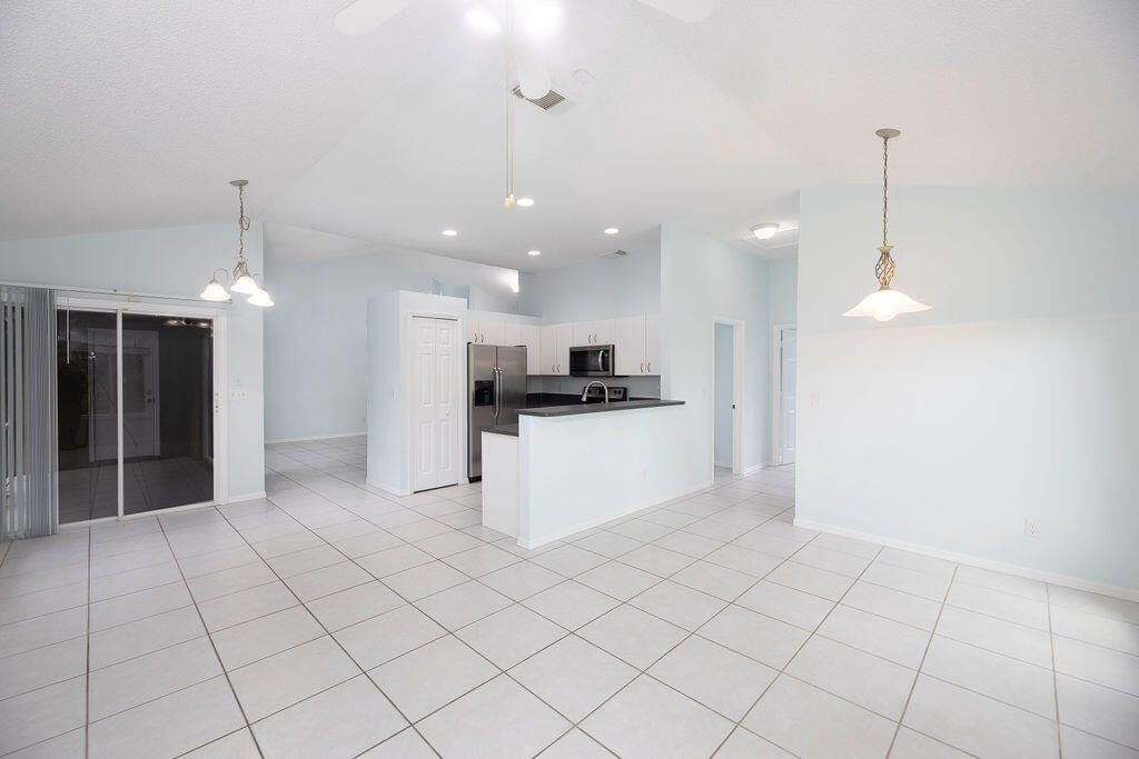 2741 Sw Pierson Road - Photo 11