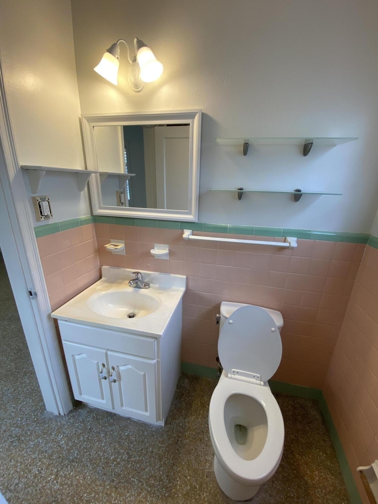 1020 Ne 3rd Street - Photo 15