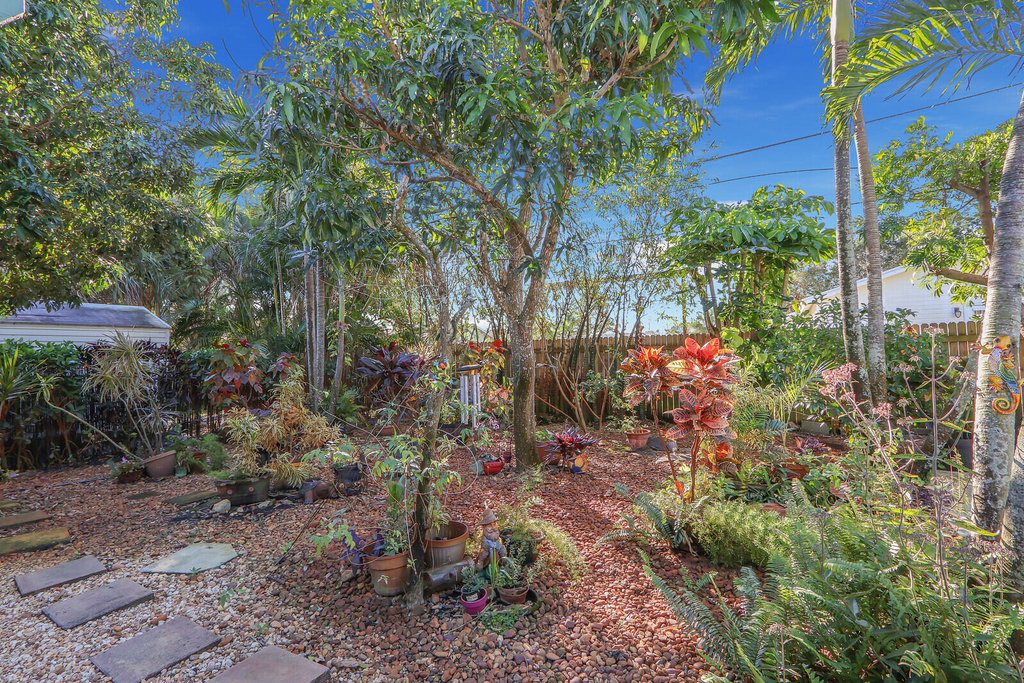 5140 Laird Lane - Photo 38