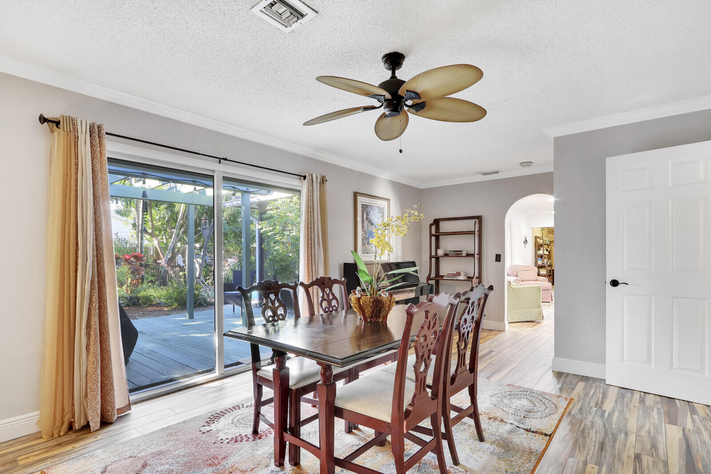 5140 Laird Lane - Photo 16