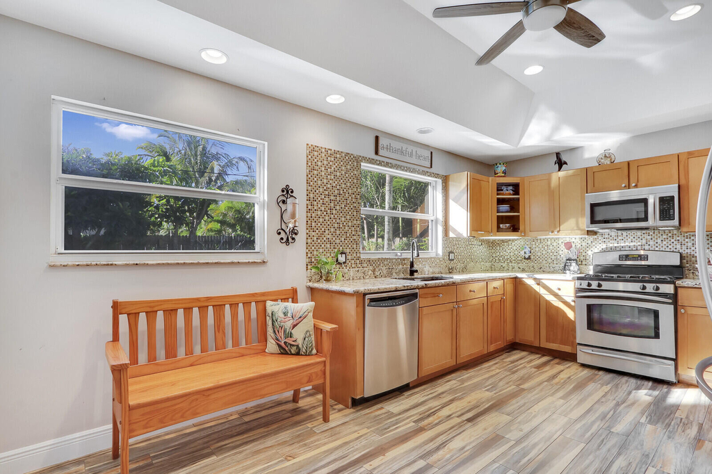 5140 Laird Lane - Photo 10