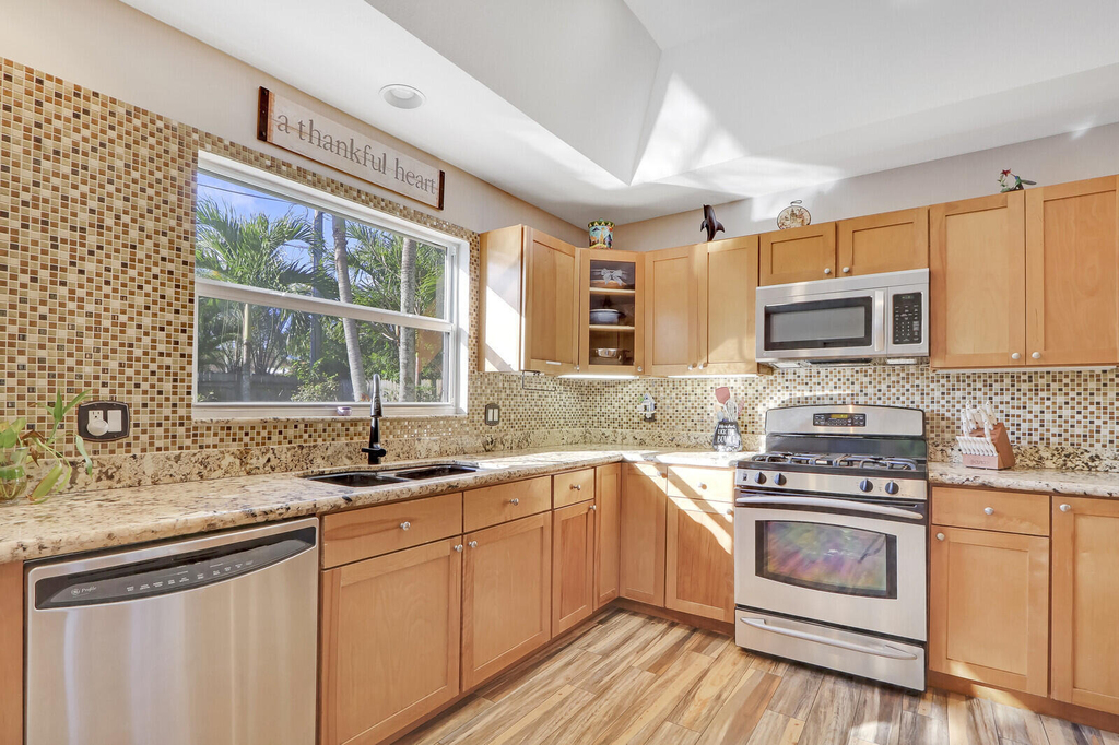 5140 Laird Lane - Photo 11