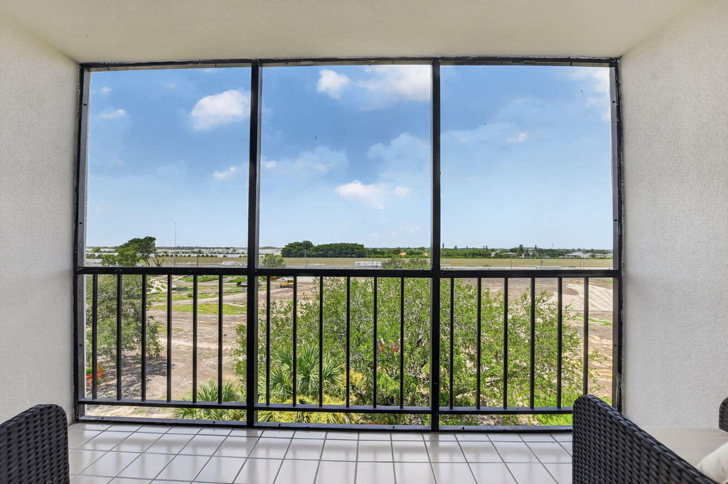 7835 Lakeside Boulevard - Photo 25