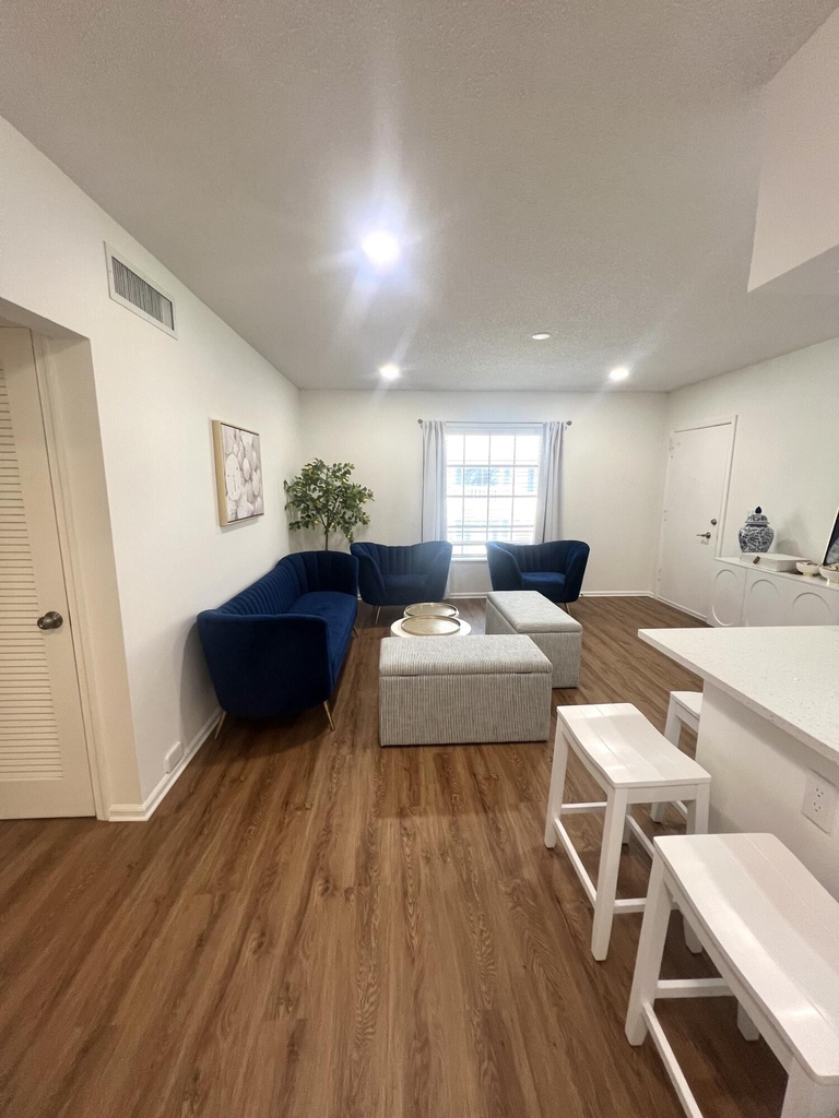 2261 Ne 67th Street - Photo 1
