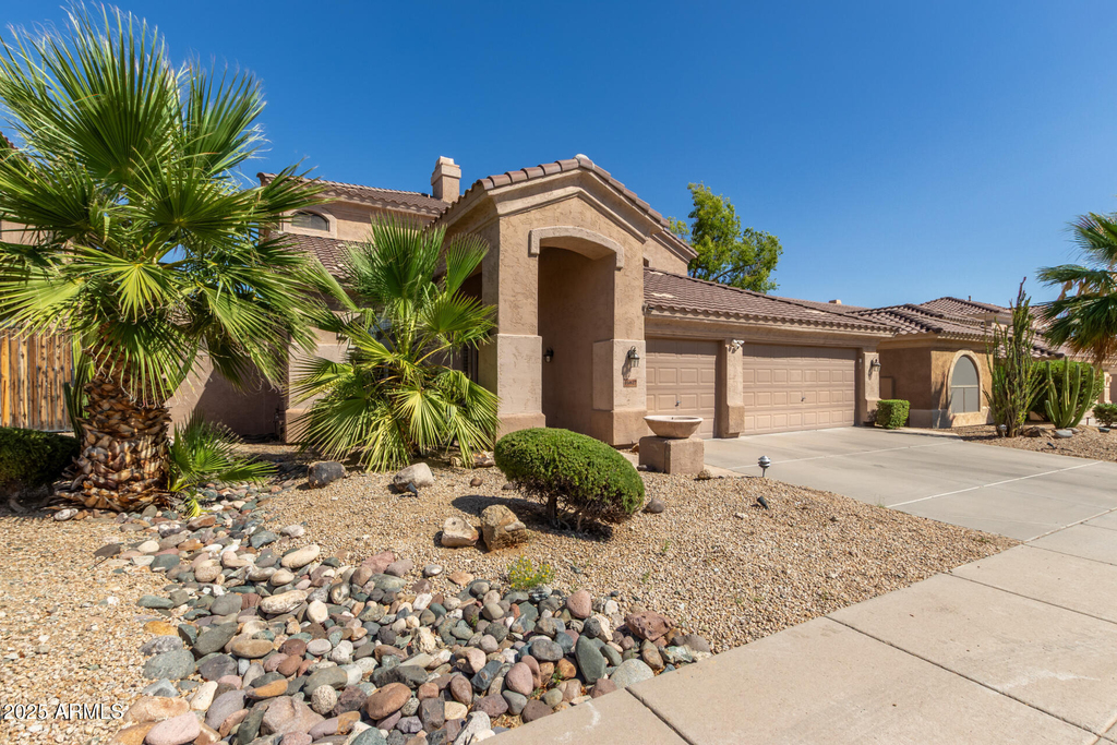16827 S 14th Lane - Photo 4