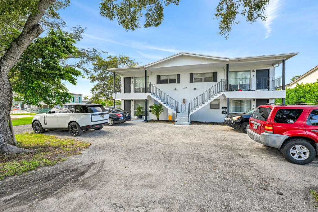 199 Sw 15th Street - Photo 19
