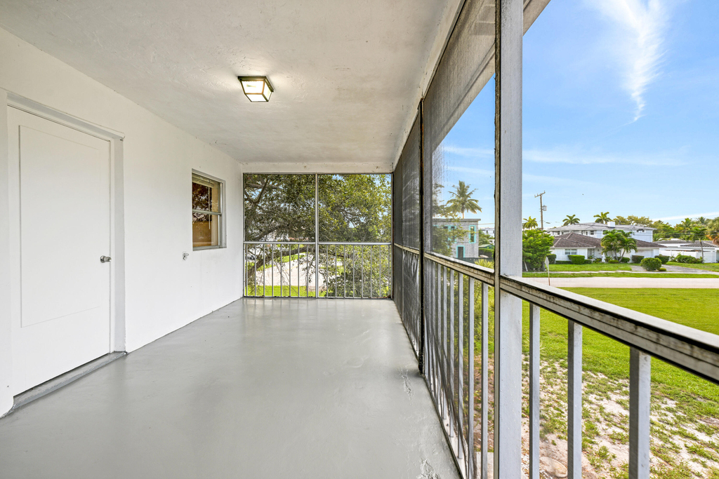 199 Sw 15th Street - Photo 26