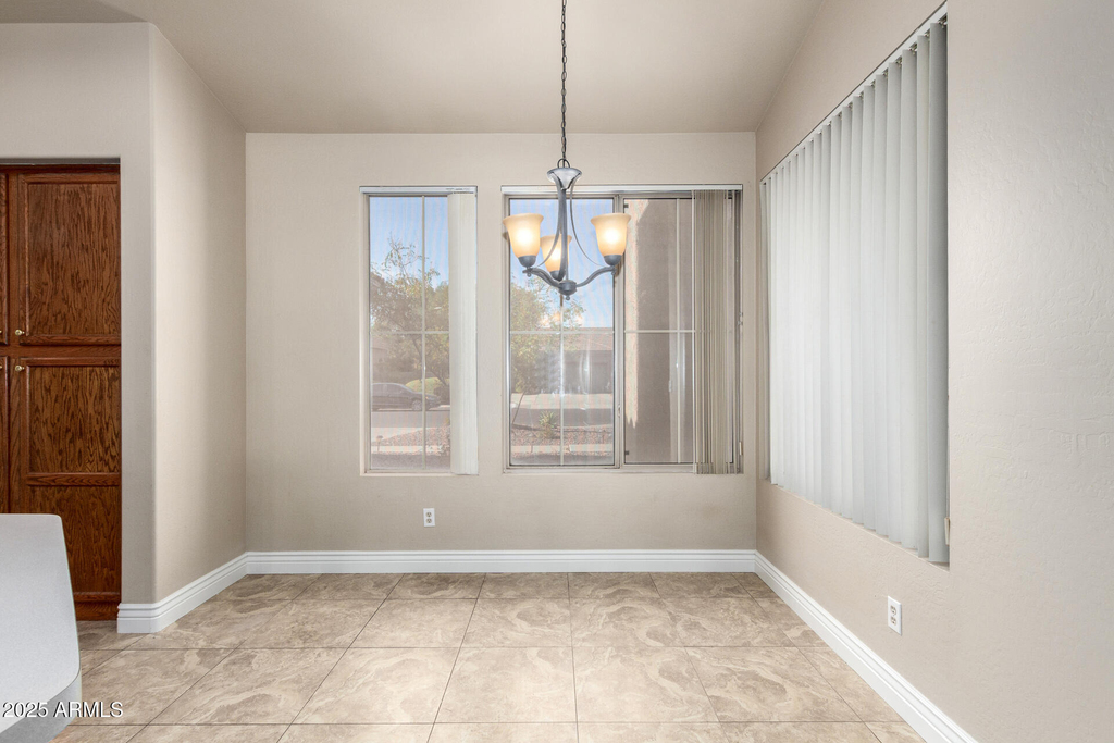 359 E Horseshoe Avenue - Photo 14