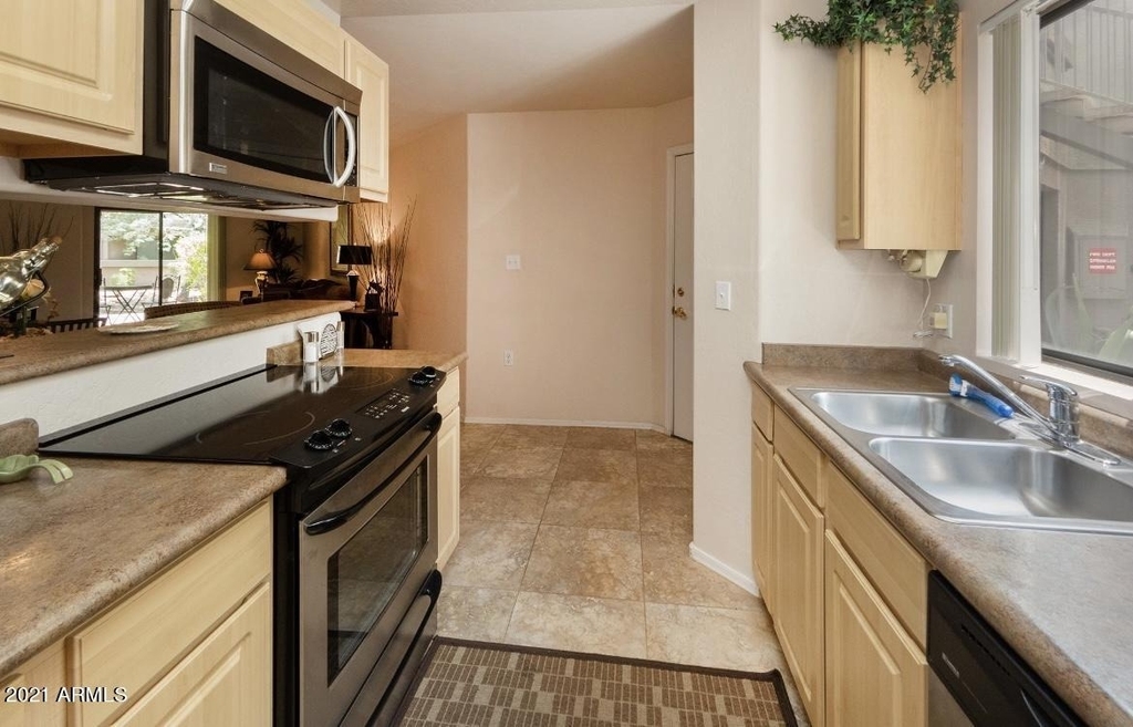 1287 N Alma School Road - Photo 3