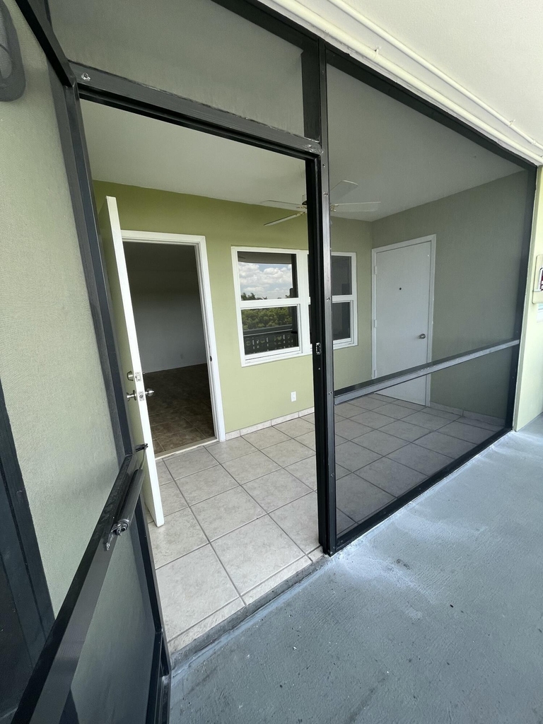 1425 Arthur Street - Photo 10