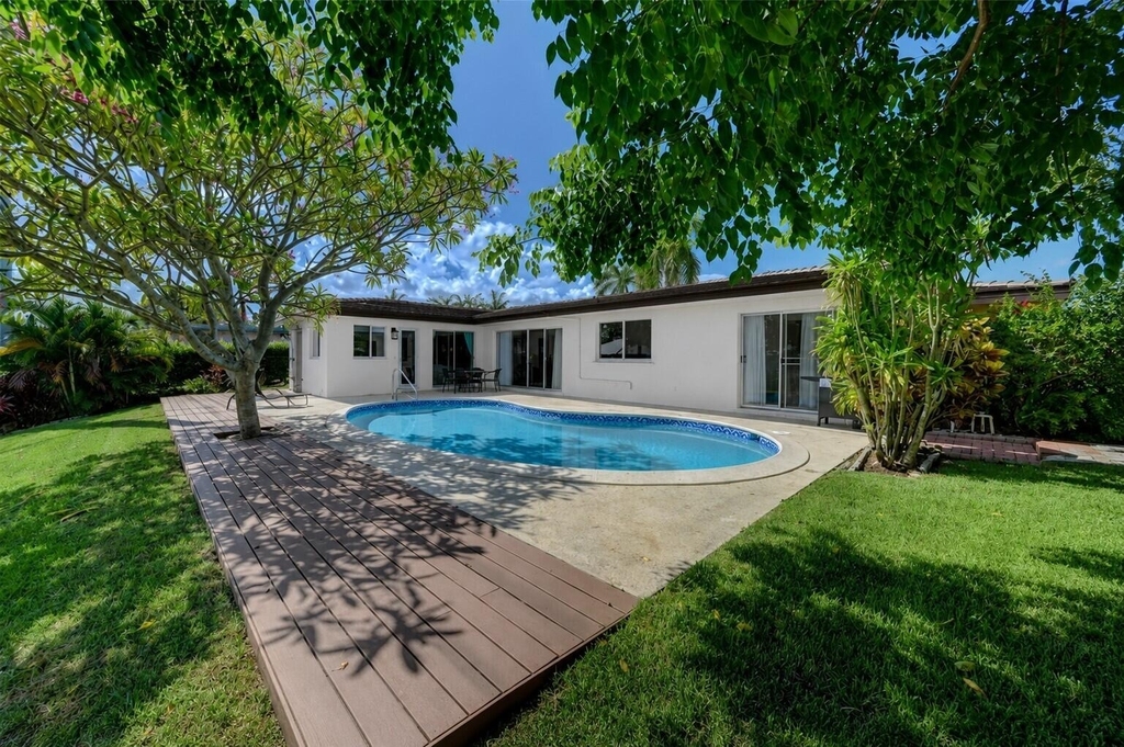 840 Sw 7th Street - Photo 29