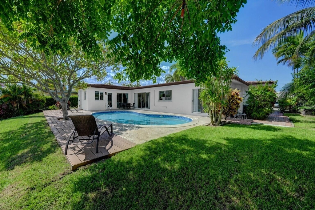 840 Sw 7th Street - Photo 28