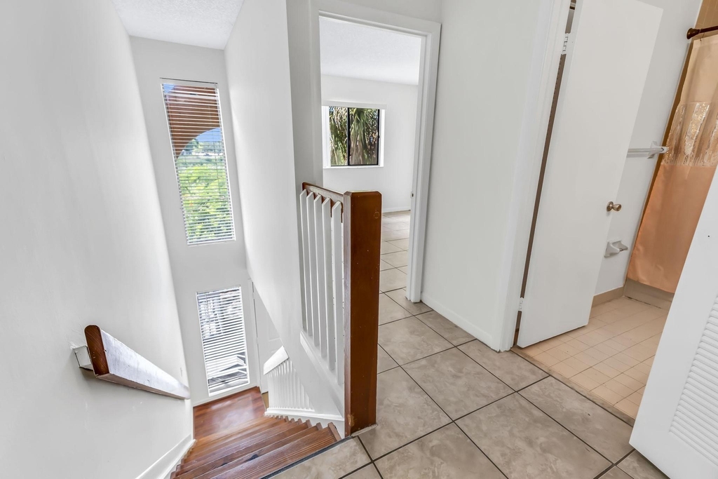 5200 Nw 31st Avenue - Photo 22