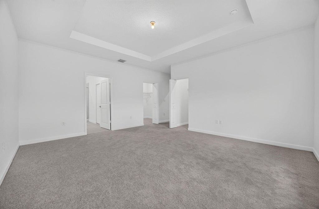 2444 Se 29th Drive - Photo 16