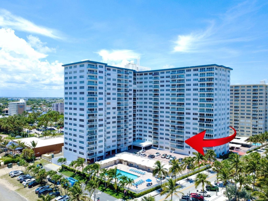 111 N Pompano Beach Boulevard - Photo 32