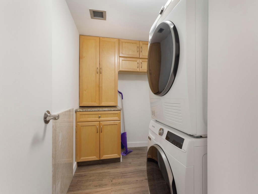 111 N Pompano Beach Boulevard - Photo 25