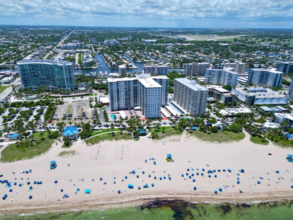 111 N Pompano Beach Boulevard - Photo 31