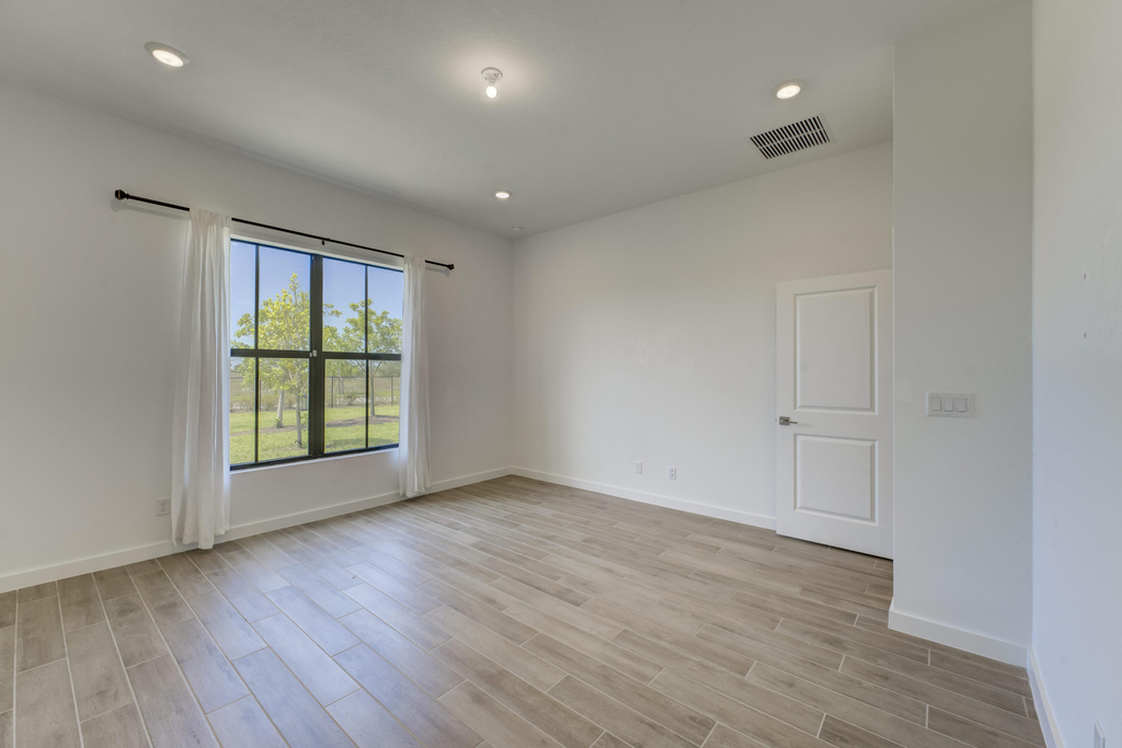 19708 Weathervane Way - Photo 16