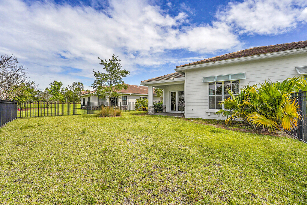19515 Weathervane Way - Photo 8