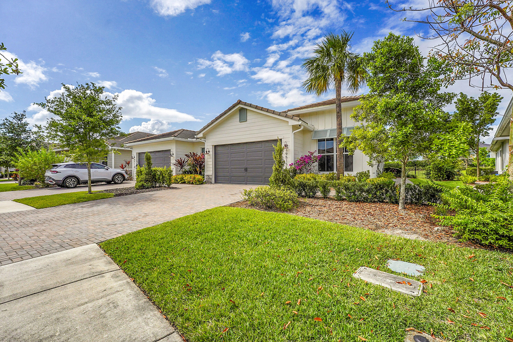 19515 Weathervane Way - Photo 1