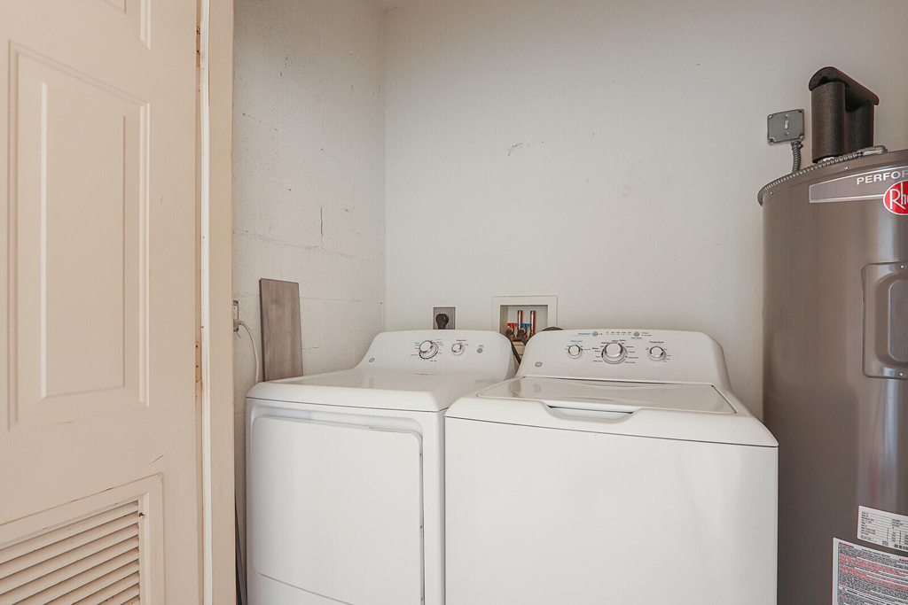 8031 Carnoustie Place - Photo 24