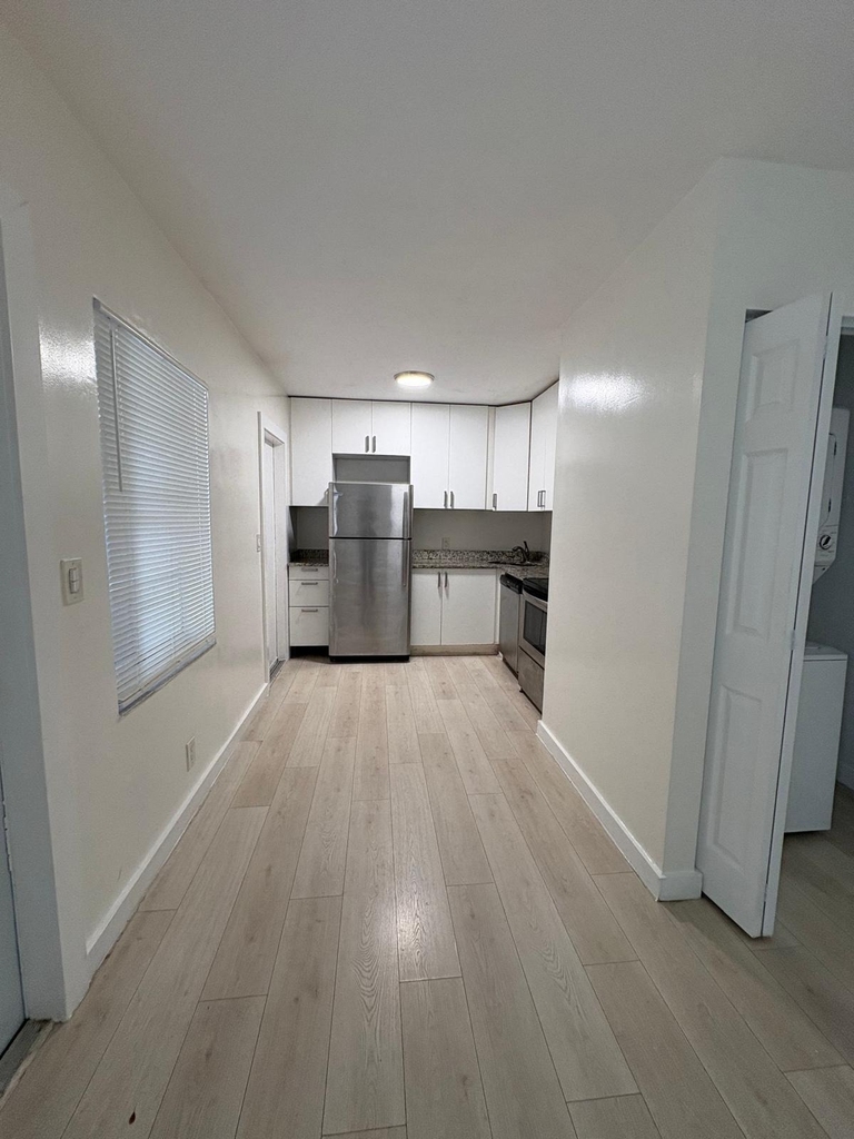 600 Ne 46th Court - Photo 10